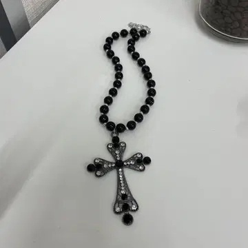 크로스 펜던트