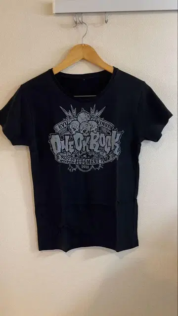 ONE OK ROCK 티셔츠 S 사이즈