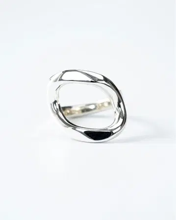 See through curve ring M [R-061] 13호