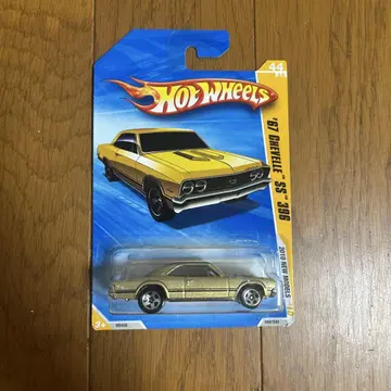 '67 쉐블레 SS 396 미니카 골드