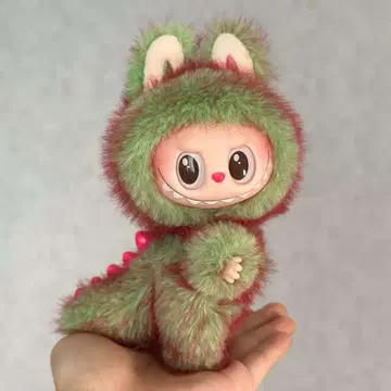 귀여운 몬스터 봉제 인형 패션 캐릭터 입상 데코레이션 굿즈