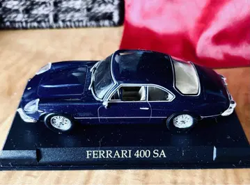 FERRARI 400 SA 다크 블루