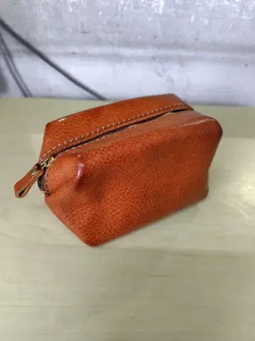 HERZ 종이 풍선 파우치