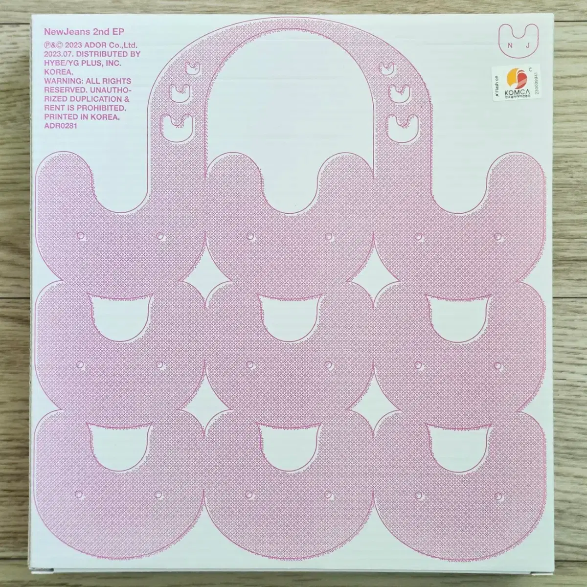 (Pre-order benefit included, full set) NewJeans Get Up Bunny Beach Bag album group