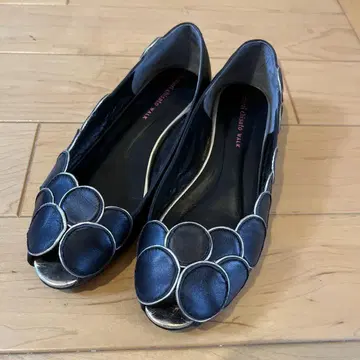 츠모리치사토 펌프스 23.5cm