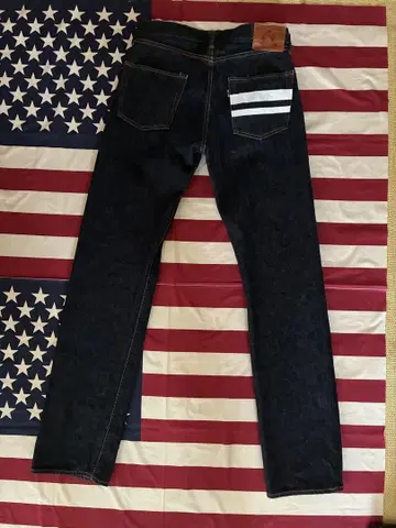 MOMOTARO JEANS, '1005SP' 출진 클래식 미들 스트레이트