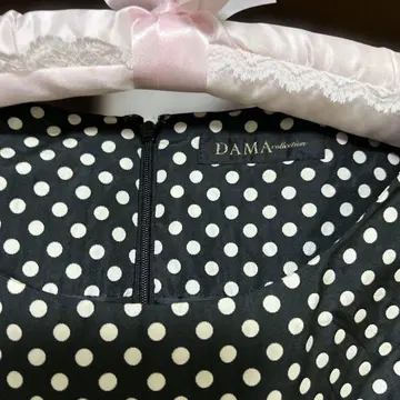 새상품에 가까운 DAMA 11호 도트 원피스