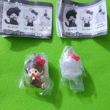 몬치치 x 헬로키티 메지루시 액세서리