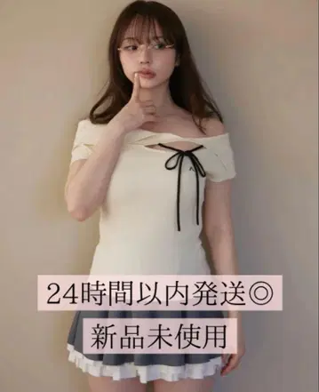 ANDMARY Amari 리본 탑