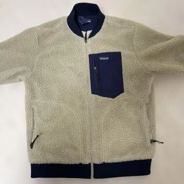 patagonia 플리스 자켓 크림색