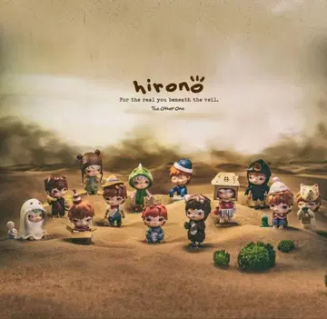 hirono 컬렉션 피규어 세트 12체와 카드 포함