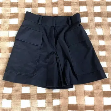 FOXEY 폭시 와이드 숏팬츠 네이비 38