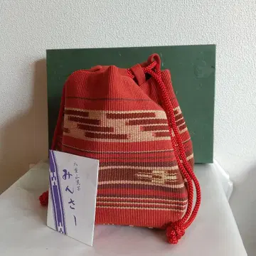 야에야마 민서 복조리 백 빨간색 계열