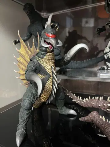 몬스터아츠 가이간 1972 s.h.monsterarts
