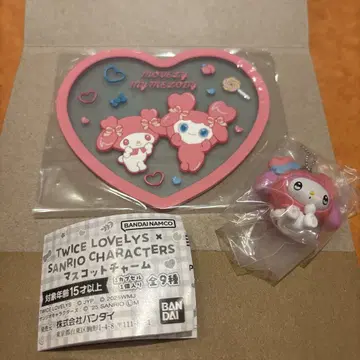 TWICE LOVELYS x SANRIO CHARACTERS 모모