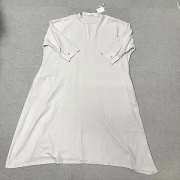 새상품 BARNEYS NEW YORK 롱 원피스 긴팔 베이지