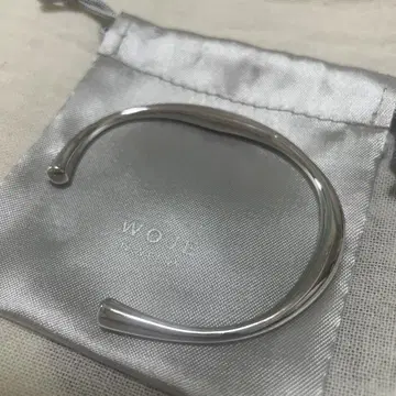 WOJE(우제) 실버 뱅글 Horn (SV925)