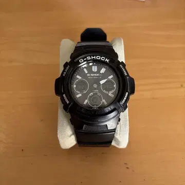 카시오 G-SHOCK 전파 솔라 AWG-M100BW