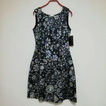 [ 새상품 ] ZARA BASIC 보석 꽃무늬 원피스