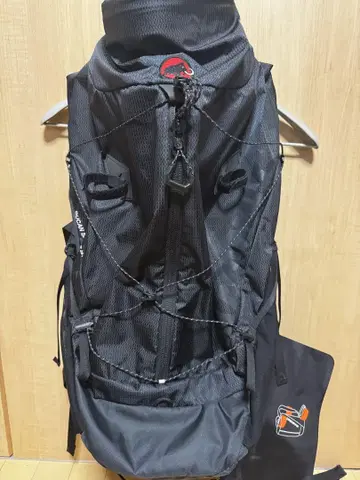 MAMMUT Ducan Spine 28-35 Classic
