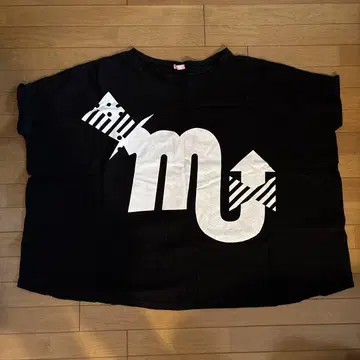 코다 쿠미 mercy. 콜라보 셔츠