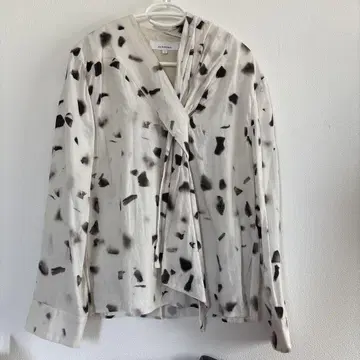 Soak stone shirt Akira Naka