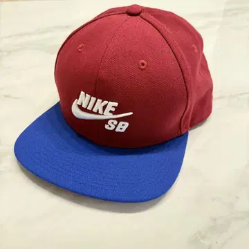 새상품급 NIKE SB 캡