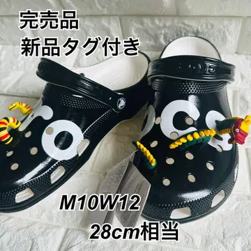 택 포함 새상품 crocs 클래식 하이 샤인 로고 크로그 지비츠 포함