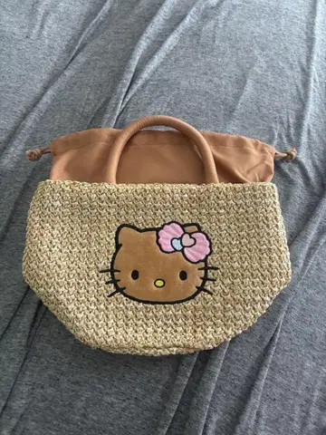 일광화상 키티 무크북 카고백