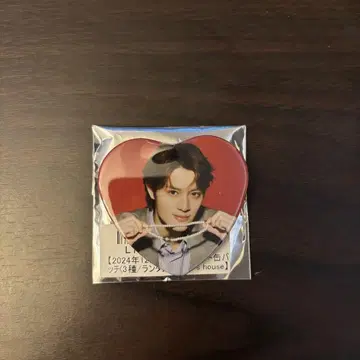 원엔 우에무라 켄신 하트 캔뱃지