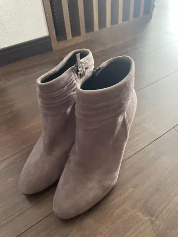 핑키&다이앤 천연 가죽 부츠 23cm
