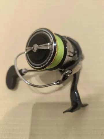 다이와 19 CERTATE LT 4000-CXH 스피닝 릴