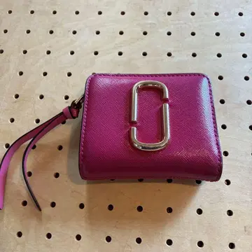 Marc Jacobs 마크제이콥스 SNAP SHOT 이단 접기 핑크