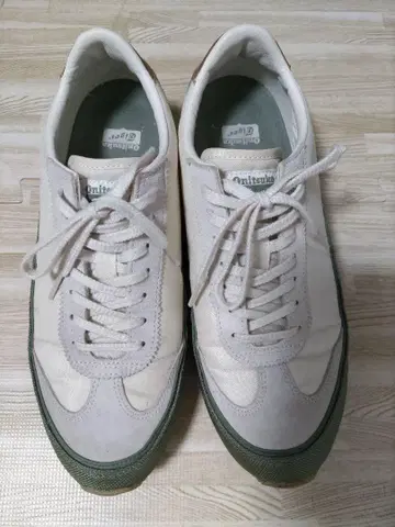 오니츠카타이거 26.5