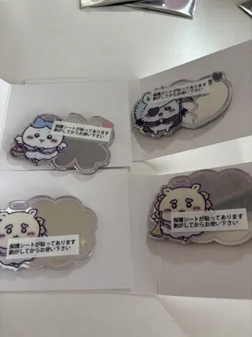 치이카와 천사 악마 트레이딩 거울 스티커