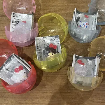 몬치치 x 헬로키티 메지루시 액세서리 전 5종 컴프
