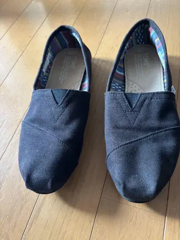 TOMS 슬립온