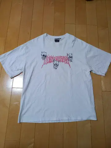 THRASHER 화이트T셔츠