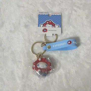 오사카 간사이 엑스포 미야쿠미야쿠 변신 산리오 키링 시나모롤