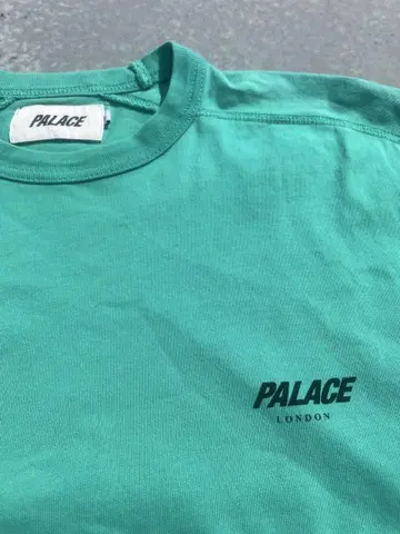 palace T shirt M size 에메랄드