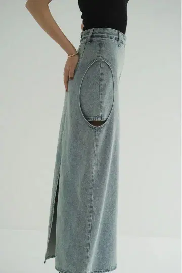 클라네 CIRCLE CUT LAYERED DENIM SKIRT 사이즈 1