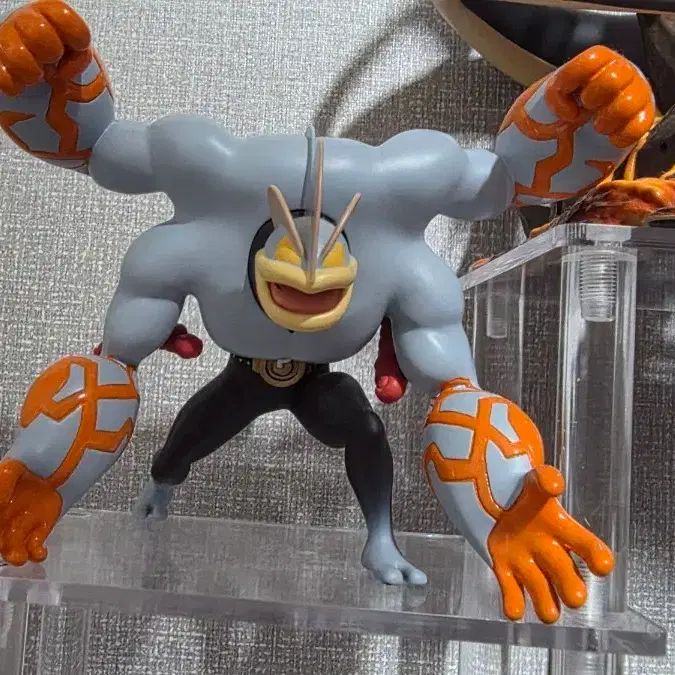 POKÉMON 포켓몬스터 Pokemon Machamp figure on Bunjang Global