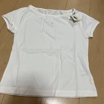 택 포함 새상품 마드모아젤 논논 파파스 T셔츠 반팔