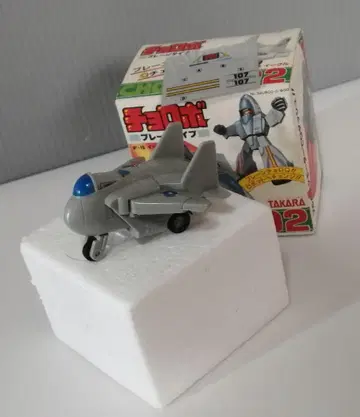초로보 F-15 이글 초로Q 타카라