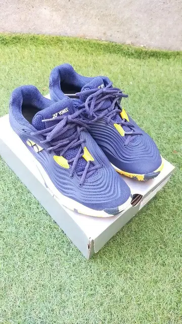 YONEX 퓨전레브5 남성용 27.5cm 새상품급