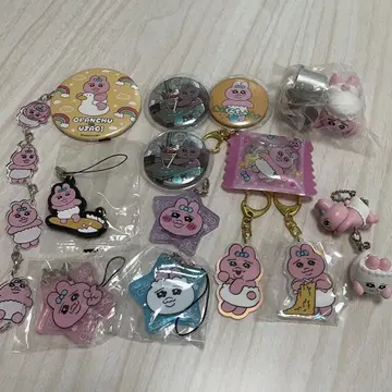 빤쮸토끼 가챠가챠 스트랩 키링 캔뱃지 묶음 판매