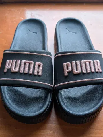 PUMA 플랫폼 슬라이드 샌들