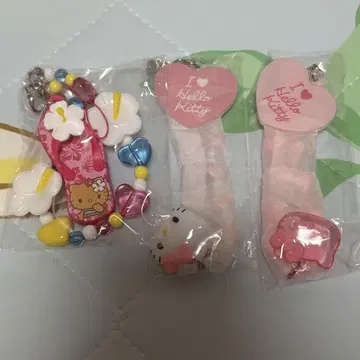 산리오 헬로키티 시크릿 스트랩 토코나츠 바케이션