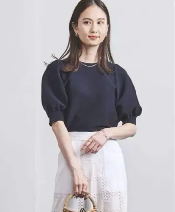 이번 시즌 UNITED ARROWS 유나이티드 애로우즈 퍼프 슬리브 니트