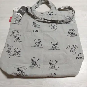 ROOTOTE 스누피 토트백.